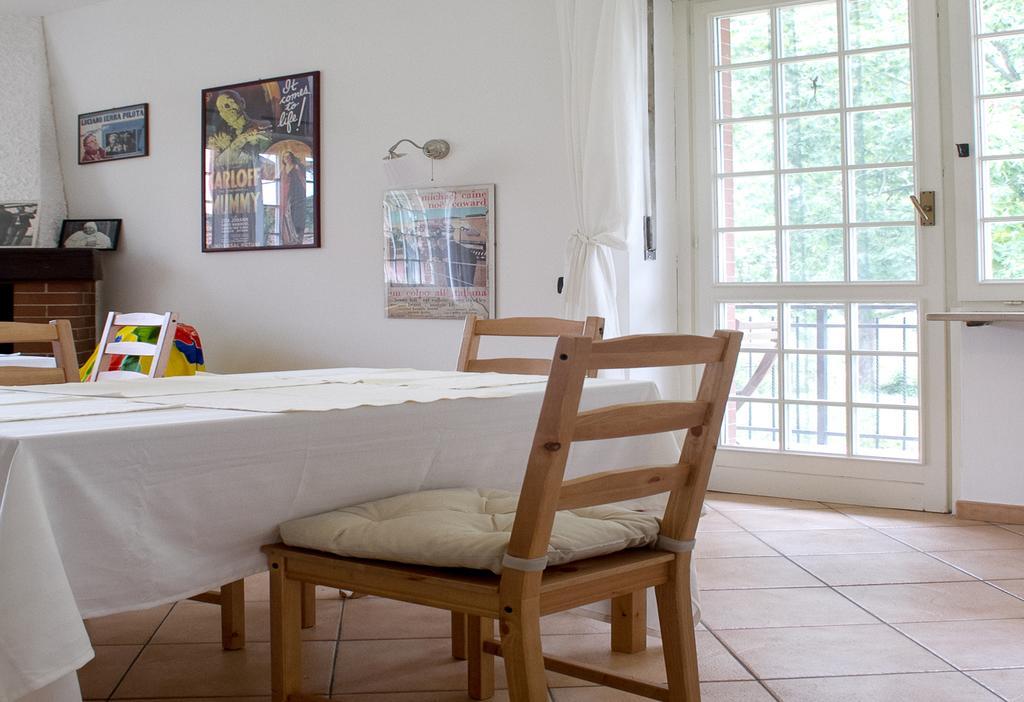 B&B "La Riviera" Arignano Bagian luar foto