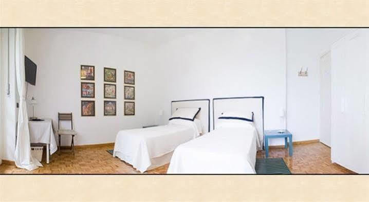 B&B "La Riviera" Arignano Bagian luar foto